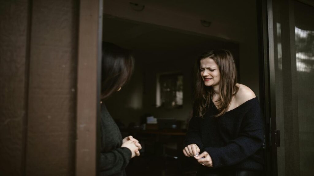 tips-for-cultivating-empathy-in-relationships-for-stronger-emotional-bonds
